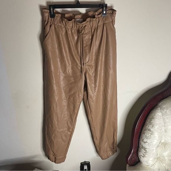 Abercrombie & Fitch Vegan Leather Tan Jogger Drawstring Paperbag Waist Size XL - Picture 5 of 10